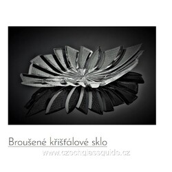Šafránek - Broušené křišťálové sklo 2023