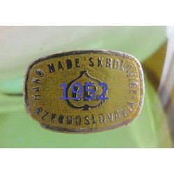 1952