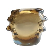 E. Beránek - 5531/A, Vase