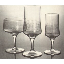 Lednické Rovne - LR 1252, Glasses