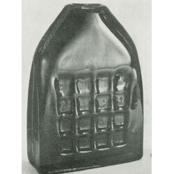 D. Vachtová - 6999/30, Vase