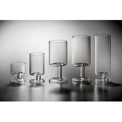 V. Řezáč - glass