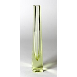 ŽBS - 1202, Vase