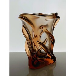 Rudolf Beránek - 5551/22, Vase