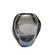 E. Beránek - 5542, Vase