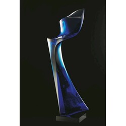 P. Mandl - Sculpture Nike II