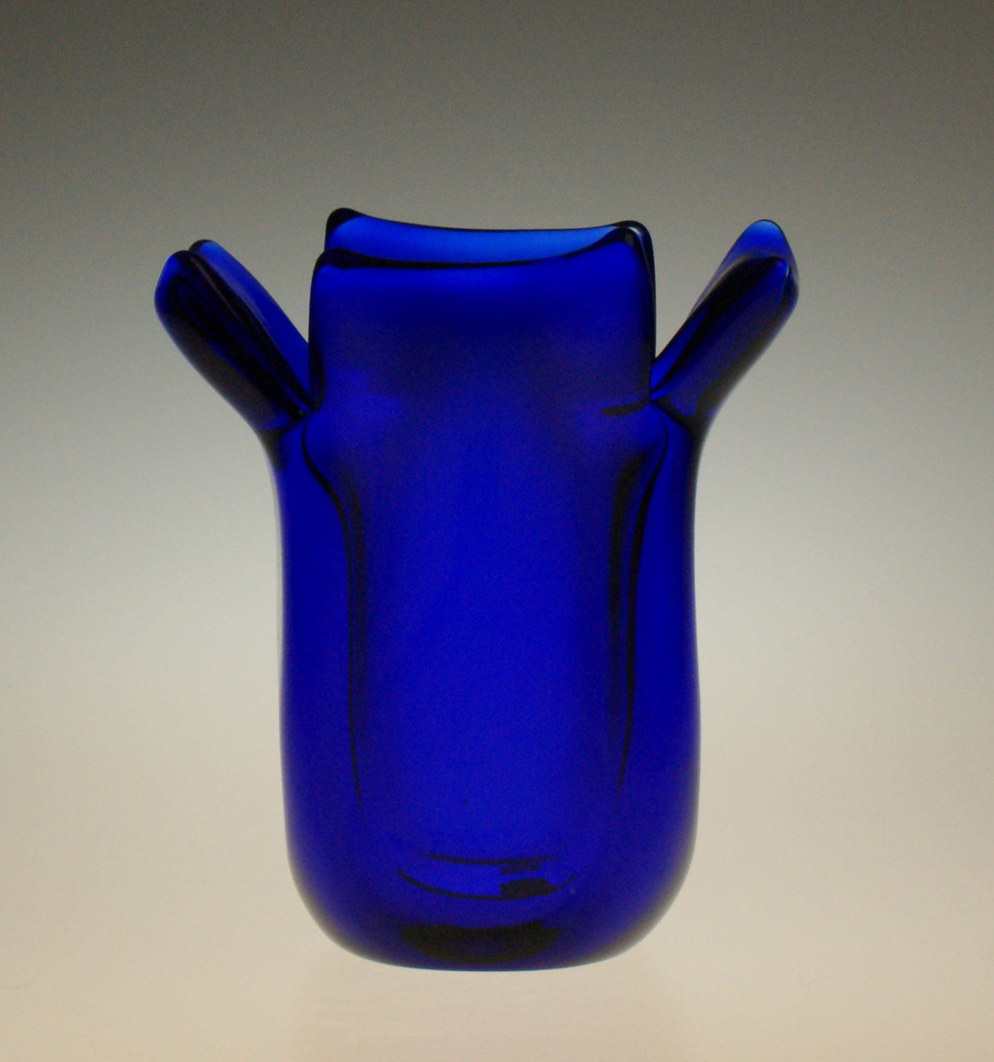 F. Vízner - 8403/19, Vase