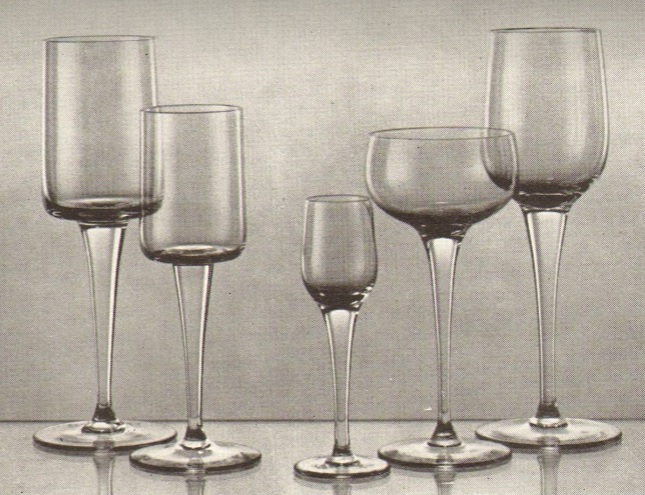 Lednické Rovne - 1250 and 1263, Glasses